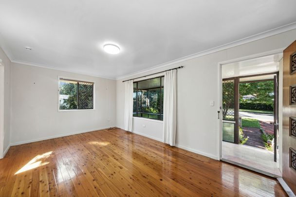 17 Mcleod Street, Rangeville - Photo 1