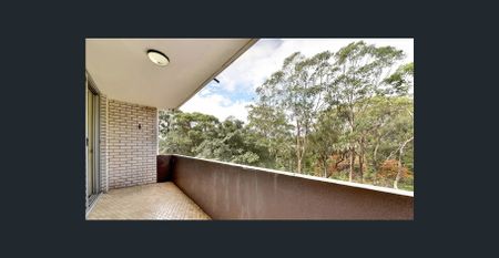Bright & Spacious Two-Bedroom Apartment in Prime Epping Location - Photo 3