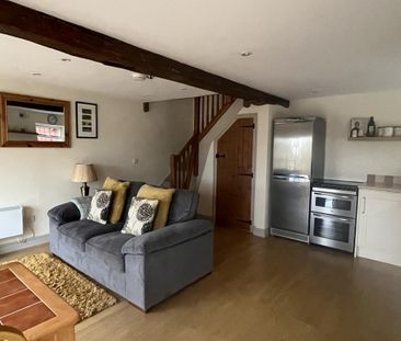 1 bedroom detached house to rent - Photo 2