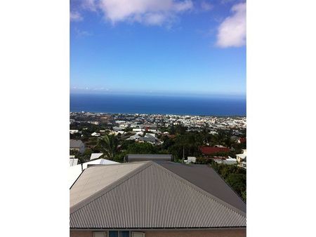 Location Appartement 3 pièces 65m² STE CLOTILDE 97490 - Photo 5