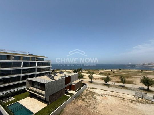 Luxury Flat for rent in Vila Nova de Gaia, Distrito do Porto - Photo 1