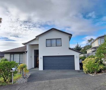 Spacious 5-Bedroom Family home – Prime Albany Location - Photo 5