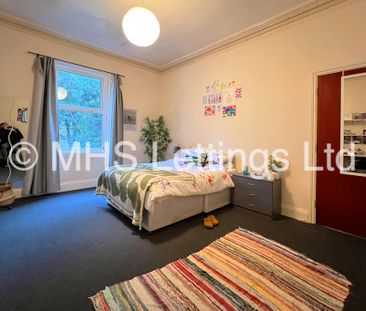 5 Bedroom Mid Terraced House for rent in Regent Park Terrace - Photo 6