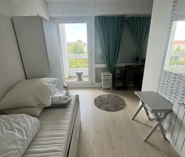 Location Appartement 5 pièces 72m² TALENCE 33400 - Photo 3