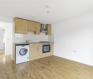 2 bedroom penthouse to rent - Photo 5