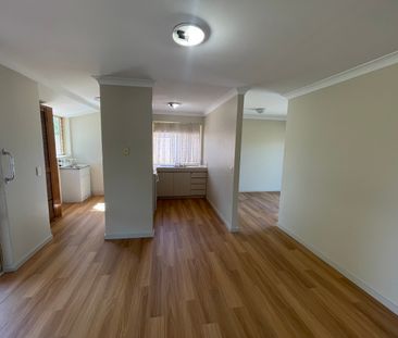 16A Scarp View, Swan View WA 6056 - House For Rent | Domain - Photo 5