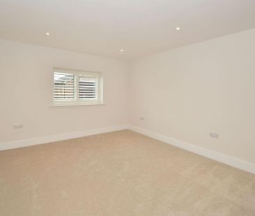 2 bedroom barn conversion to rent - Photo 1