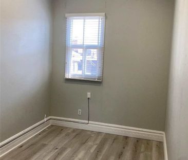 For Lease - 206 Carlton Street Unit# 104, Toronto, Ontario - Photo 2