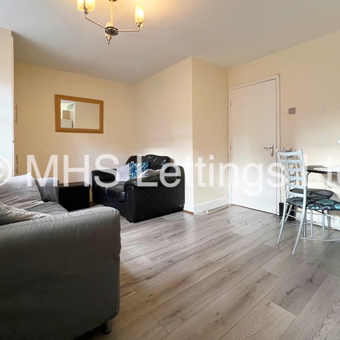 3 Bedroom Apartment for rent in Headingley Rise - Photo 1