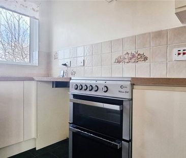 1 bedroom end of terrace house to rent - Photo 3