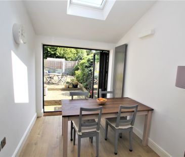 3 Bedroom Semi-Detached House, Chester - Photo 6