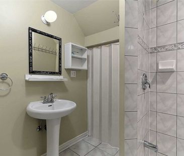 For Lease - 3428 Fountain Park Avenue, Mississauga, Ontario - Photo 3