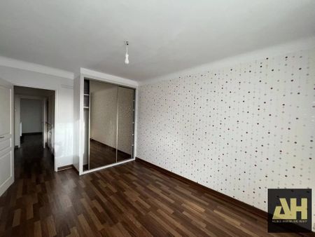 VUE IMPRENABLE SUR LA RADE - APPARTEMENT T5 - ASCENCEUR - GARAGE - Photo 5