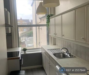 1 bedroom flat to rent - Photo 6