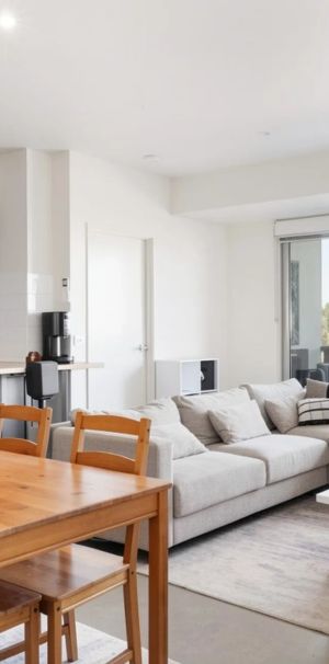 Exceptional Three-Bedroom Living in Prime Ascot Vale - Photo 1