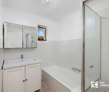 SPACIOUS FAMILY HOME + CENTRAL CLEVELAND + OUTDOOR ENTERTAINING OVE... - Photo 6