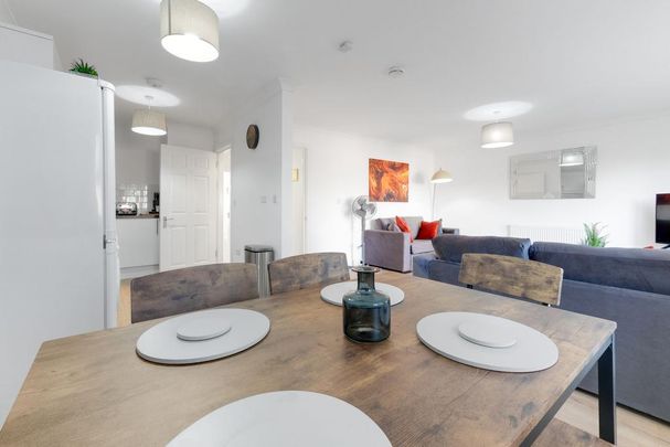 2 bedroom apartment to rent - Photo 1