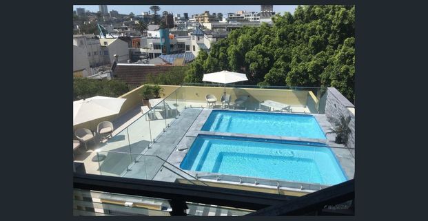 Furnished Chic Studio Apartment - Photo 1