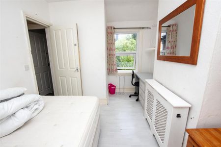 4 bedroom house to rent - Photo 4