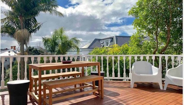 Spacious Family Home - Photo 1