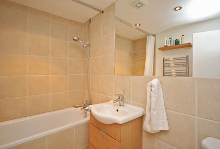 Longridge Road, Earls Court, London, SW5 flat to rent - Photo 3