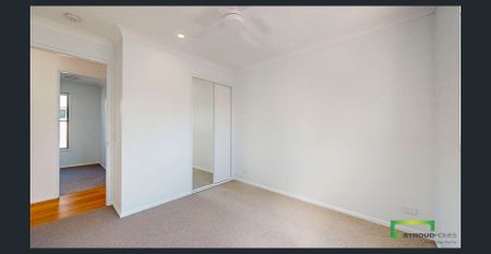 BRAND NEW ULTRA MODERN 4 BEDROOM HOME - DUCTED AIRCON & FANS - GREAT LOCATION - Photo 5