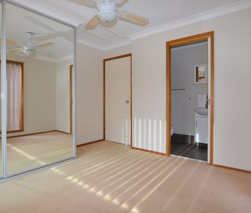 One Bedroom unit close to CBD - Photo 2