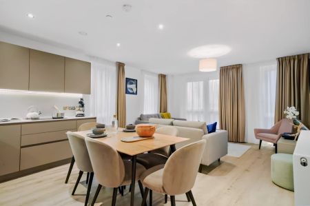 1 Bedroom 1 Bathroom - Photo 2