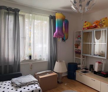 Kurzfristige Anmietung möglich - 2-Zimmer-Wohnung mit kleinem Balkon - Photo 6