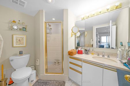 1601 3 Concorde Place - Photo 3