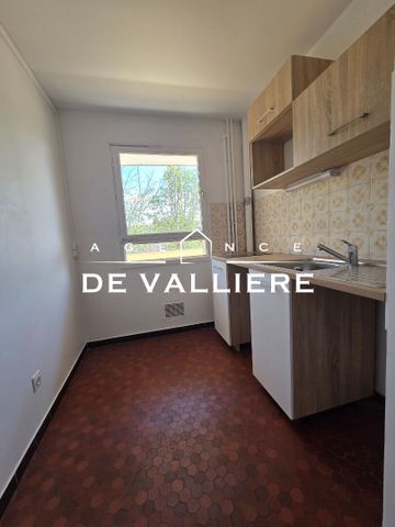Location Appartement 2 pièces 50m² NANTERRE 92000 - Photo 2