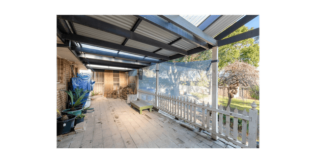 9 Helsingor Avenue, Wodonga, Vic 3690 - Photo 1