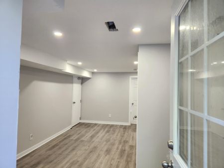 For Lease - 1576 Major Oaks Drive Unit# Bsmt, Pickering, Ontario - Photo 2