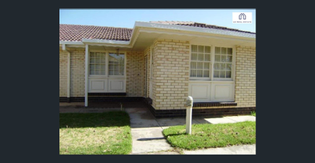 Cozy Unit in the East awaits you! - Photo 5