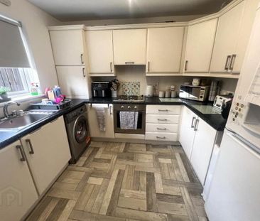 22 Clonard Gardens, Belfast, BT13 2RH - Photo 5