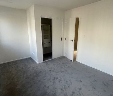 Brand New - boarder of Henderson/Glendene/Te Atatu - Photo 5