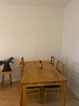 Nioörtsvägen, Hägersten - Photo 1