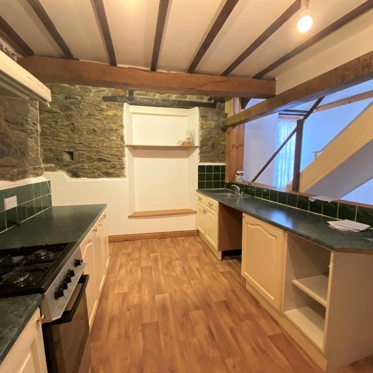 2 bedroom flat to rent - Photo 1