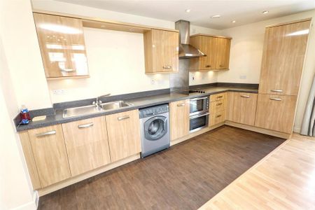 1 bedroom flat to rent - Photo 5