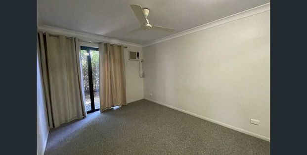 Comfortable Two-Bedroom Unit in Secure Complex - Photo 1