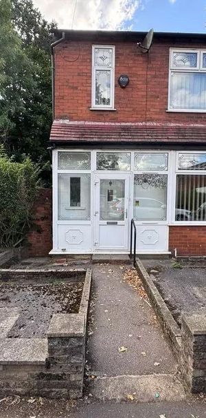 Bird Hall Lane, Stockport SK3, London - Photo 1