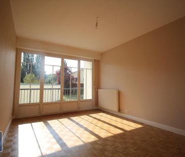 Location Appartement 2 pièces 53m² LONGVIC 21600 - Photo 1