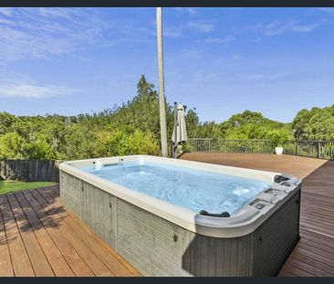 Private Bushland Retreat with Contemporary Luxury! - Photo 4