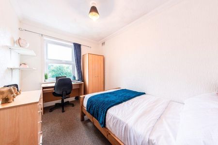 5 bedroom terraced house to rent - Photo 5