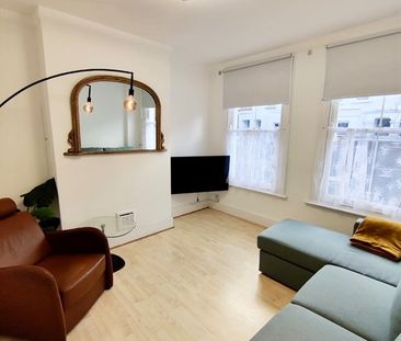 1 Bed Maisonette, Crimsworth Road, SW8 - Photo 4