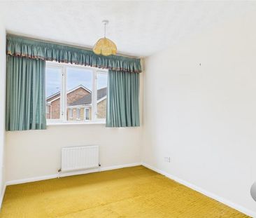 4 bedroom detached house to rent - Photo 6