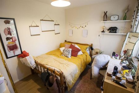 4 bedroom house to rent - Photo 4