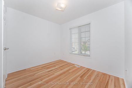 For Lease - 58 Gentile Circle, Vaughan, Ontario - Photo 3