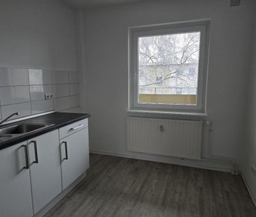 Modernisierte 2-Zimmer-Wohnung mit ca. 53m² Wohnfläche und Loggia - Foto 1