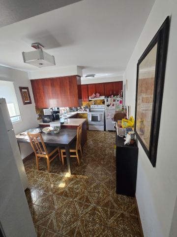 For Lease - 8 Hucknall Road, Toronto, Ontario - Photo 3